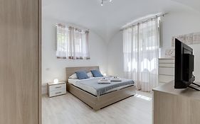 Vivilo Collection - Brescia Central Apt - 2Bd 2 Baths
